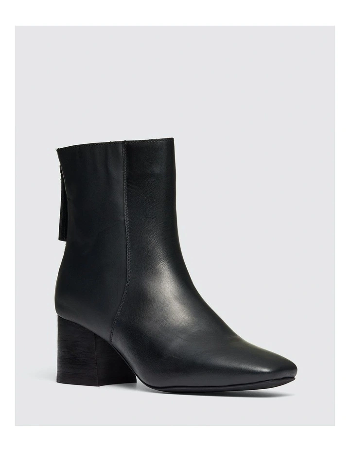 Tarsha Boots in Black Smooth