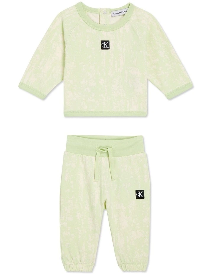 Earthy Crinkle All-Over Print Hwk Set in Exotic Mint