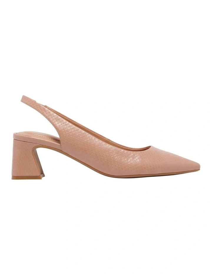 Cornela Pump in Light Pink