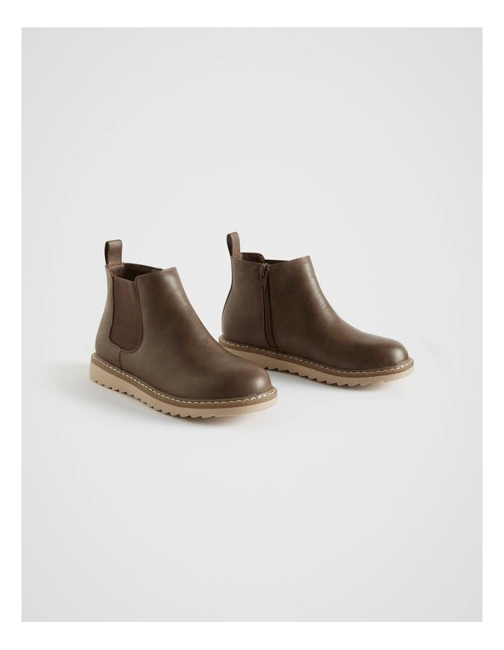 Elastic Gusset Tread Boot in Tan