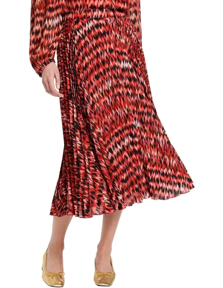 Ir-red-placeable Pleat Skirt in Red Multi
