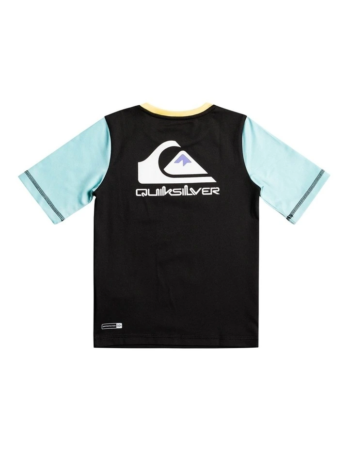 Heats Omni Short Sleeve Surf Tee In Tarmac
