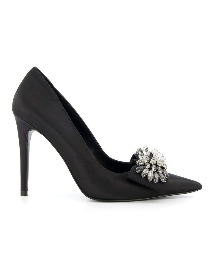 Bowemont Pump in Black