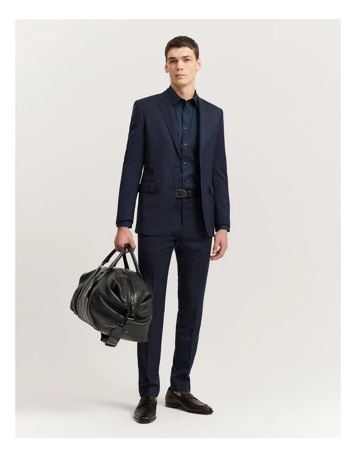 Leather Weekender in Black
