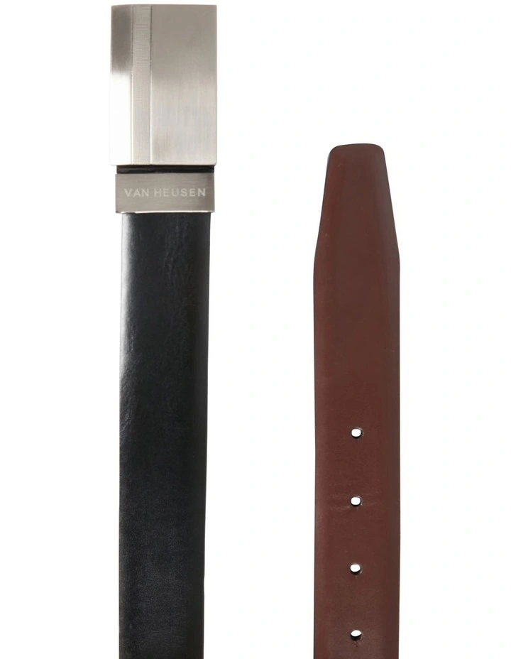 Plate Buckle Belt in Black