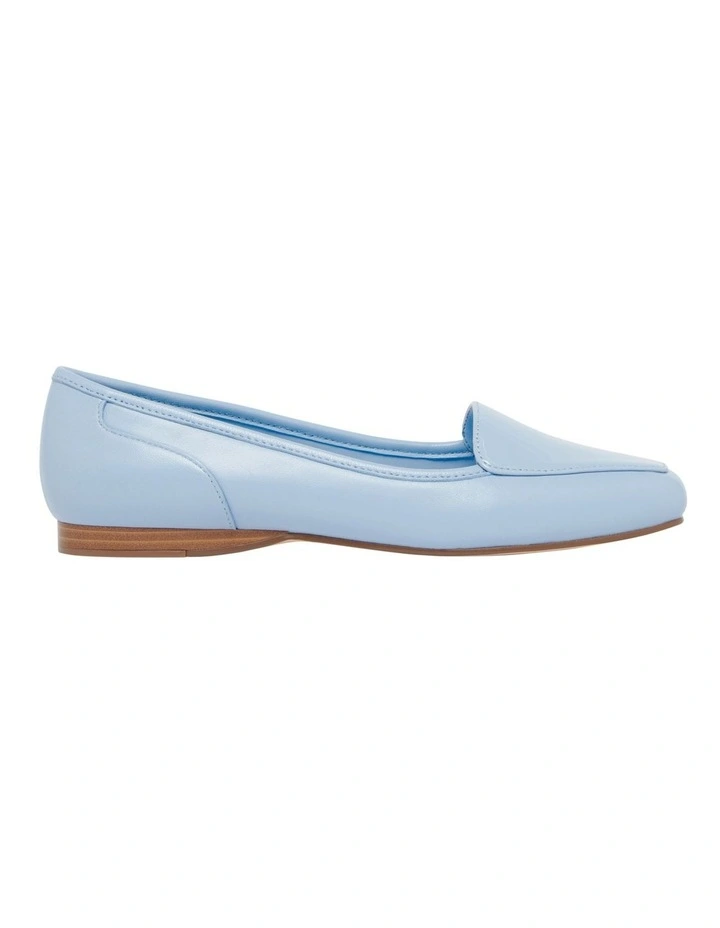 Levine Flat in Blue