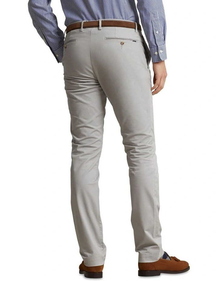 Stretch Slim Fit Chino Pant in Grey