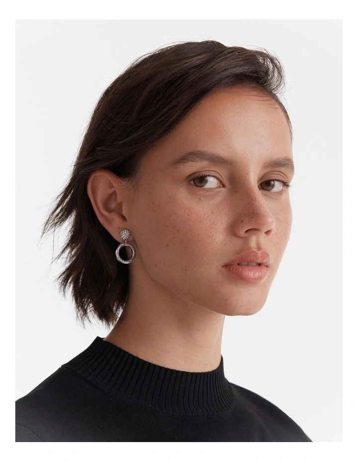 Circulate Drop Earrings in Silver
