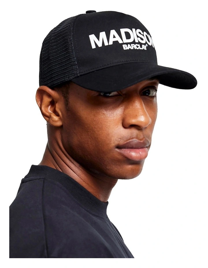 Ocean Av Cap in Black