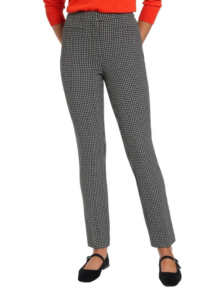 Spring Valley Pant in Black