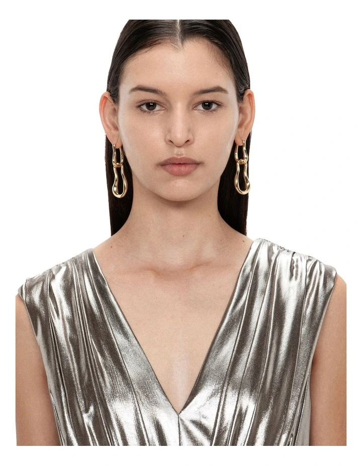 Large Link Drop Hoop in Gold