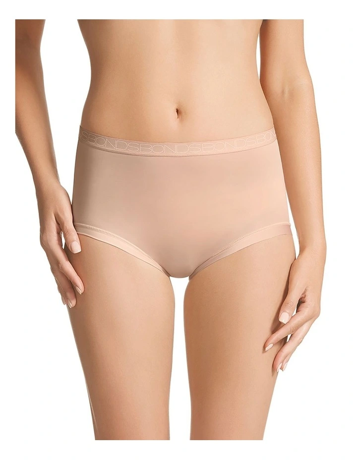 Invisitails Full Brief in Beige