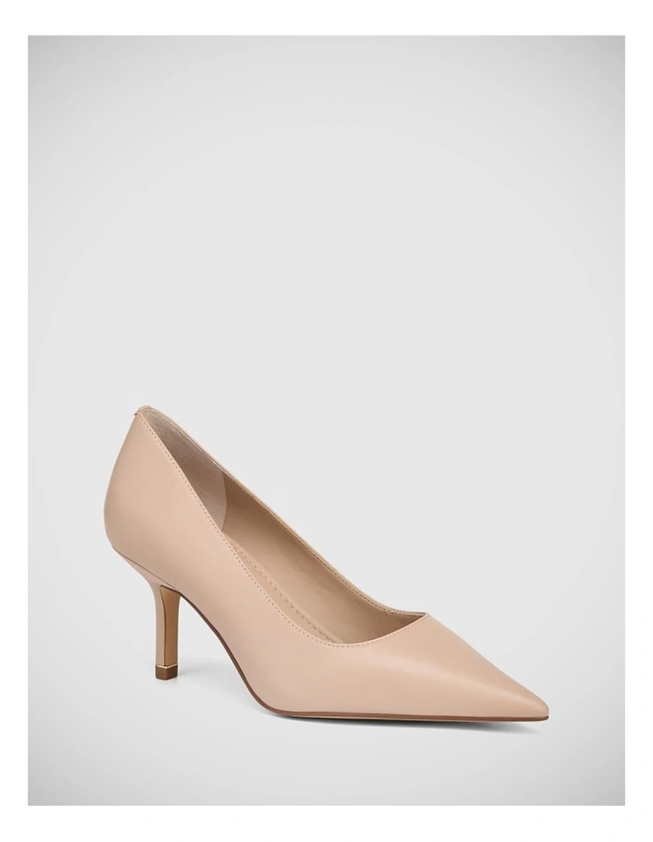 Picolina Leather Pump in New Flesh