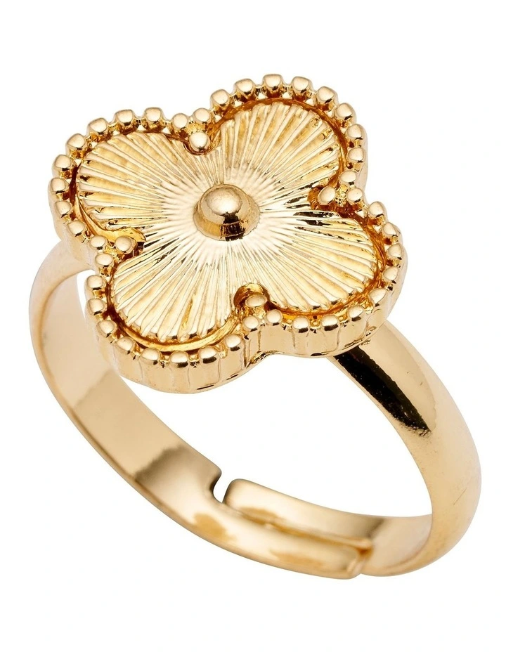 Clover Ring in Gold