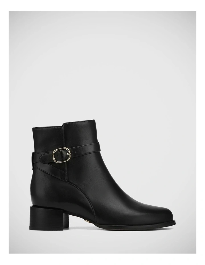Barnes Leather Ankle Boot in Black
