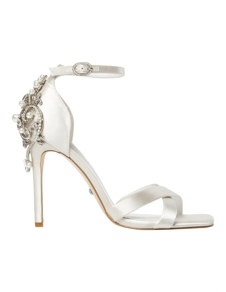 Maridel Sandal in Ivory