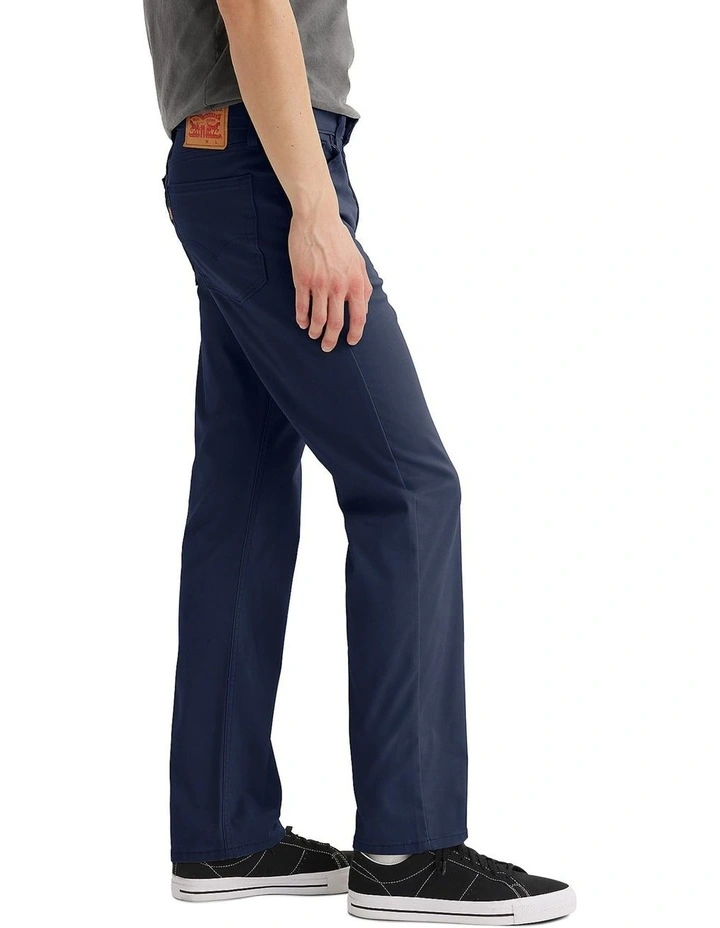 516 Straight Jeans in Naval Academy