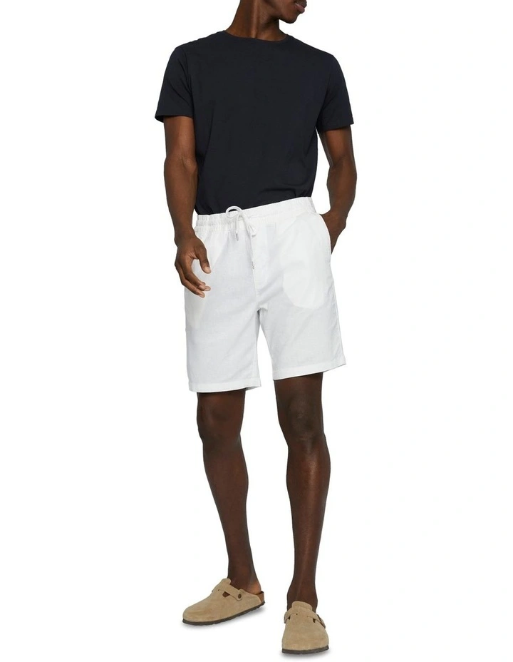 Barton Short in Broken White