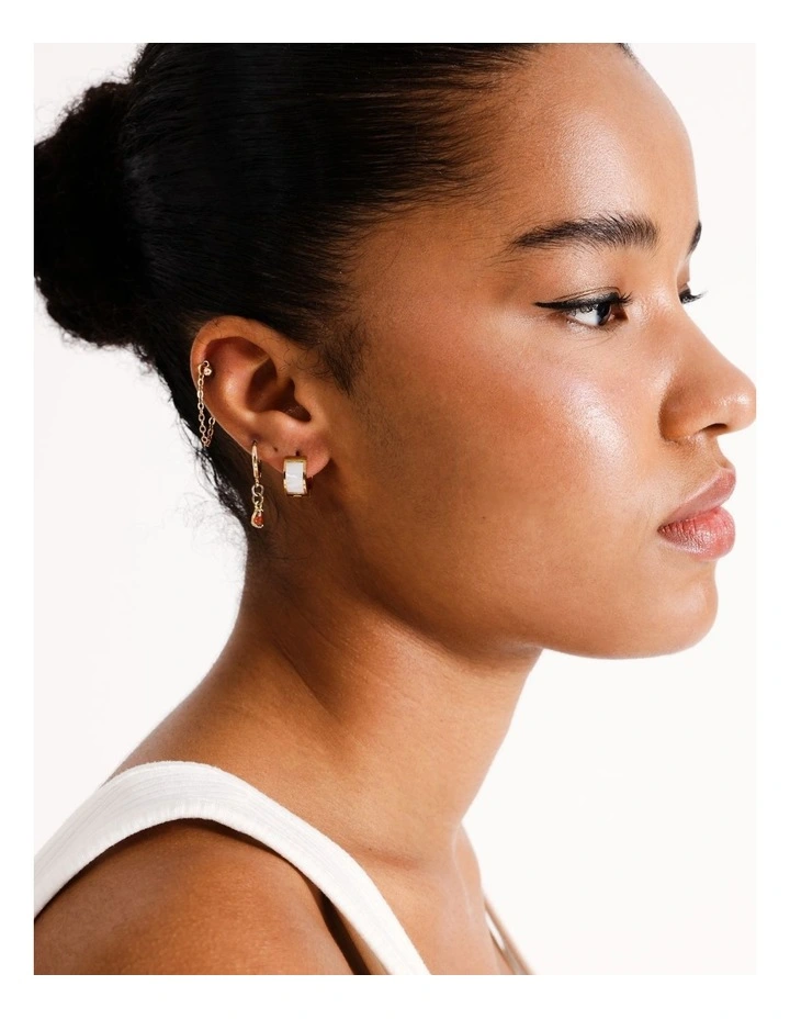 Pearl Inlay Wide Huggie Earring in Gold