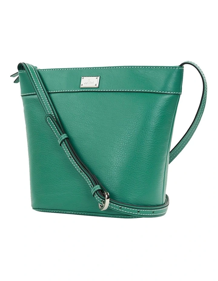 Valencia Leather Crossbody Bag in Green