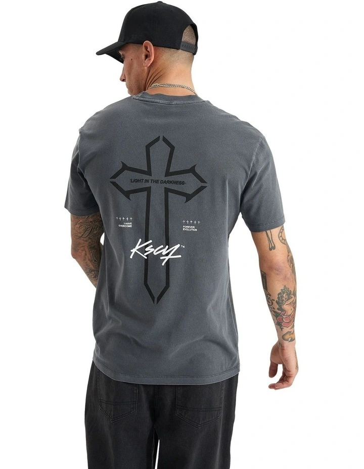 Alpheus Relaxed Tee in Pigment Asphalt