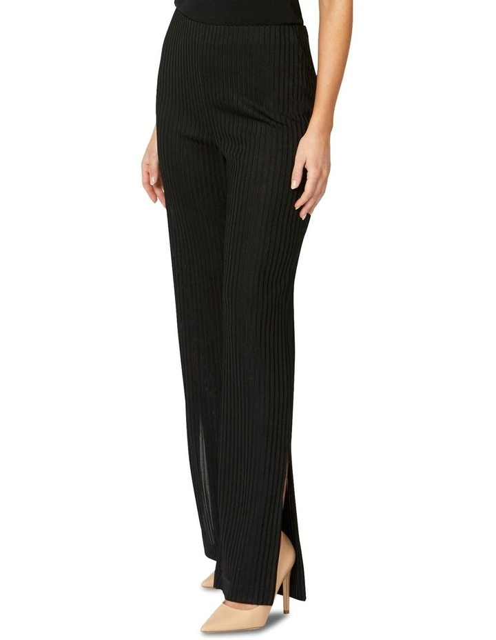 Carrie Pant in Black