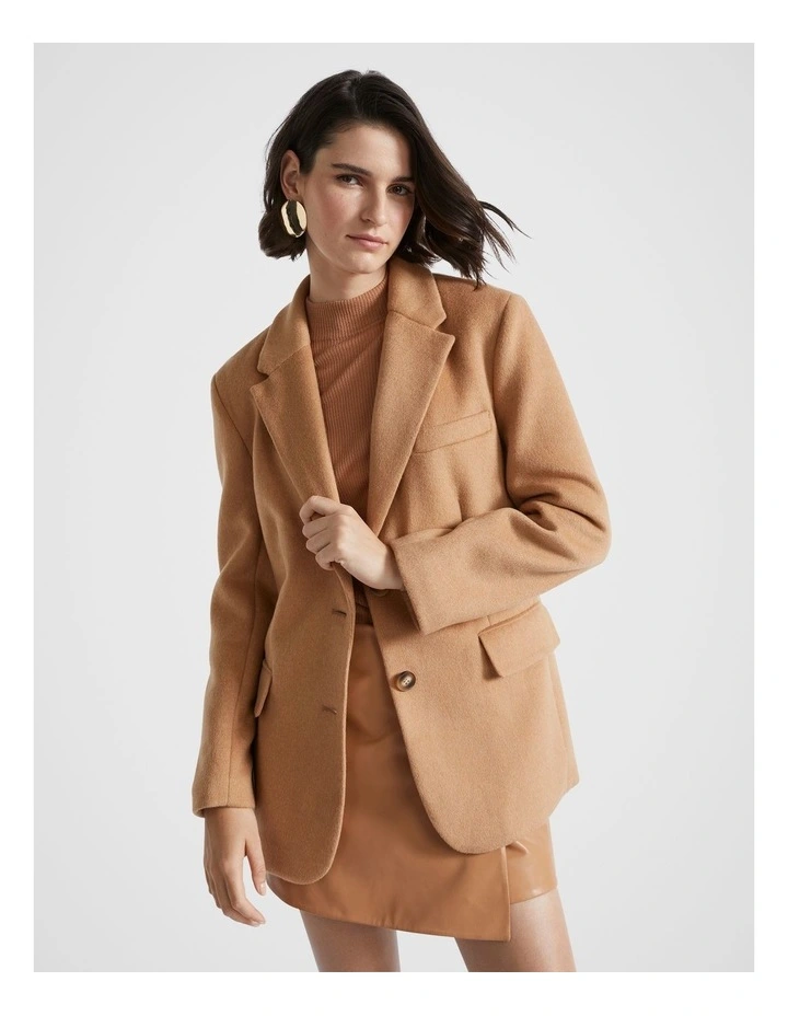 Relaxed Wool Blazer in Fudge