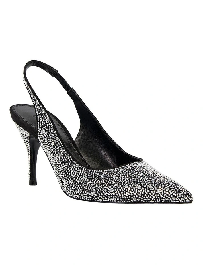 Captivating Pump in Black