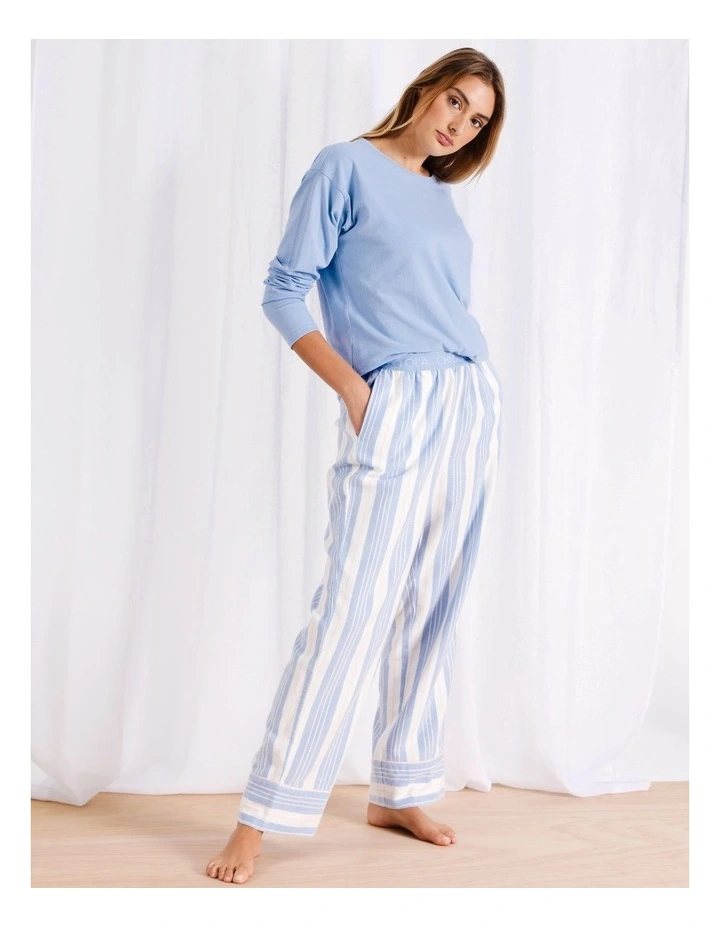 Woven Cotton Pant in Blue