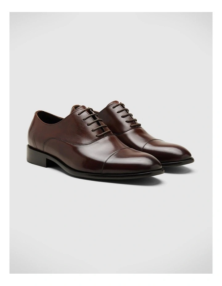 Leather Oxford Dress Shoe with Closed Lacing in Dark Brown