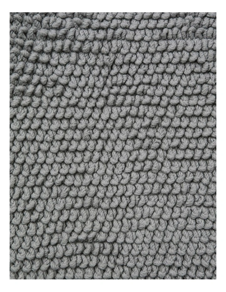 Woven Loop Bath Mat in Grey