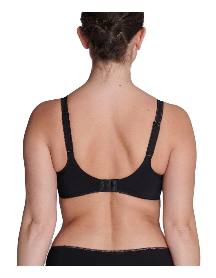 Amazone Full Cup Control Bra in Black