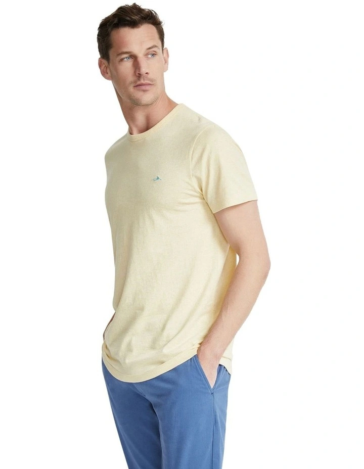 Ben Cotton Crew Neck T-shirt in Yellow