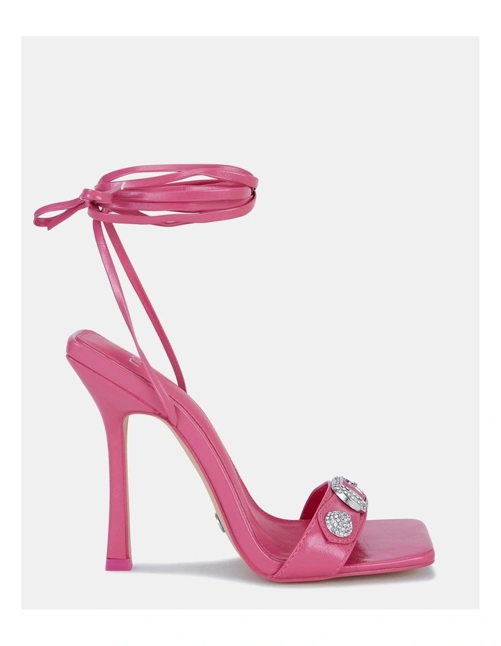 Zaloha Heels in Magenta