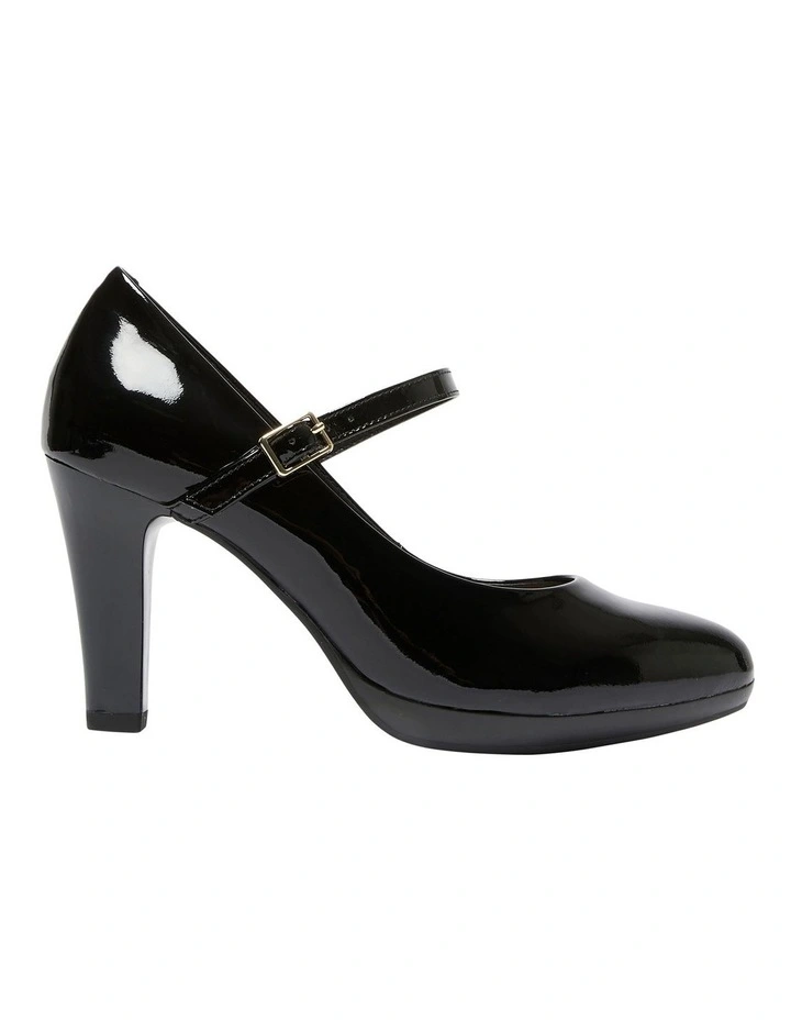 Otis Heeled Shoes in Black Patent Leather