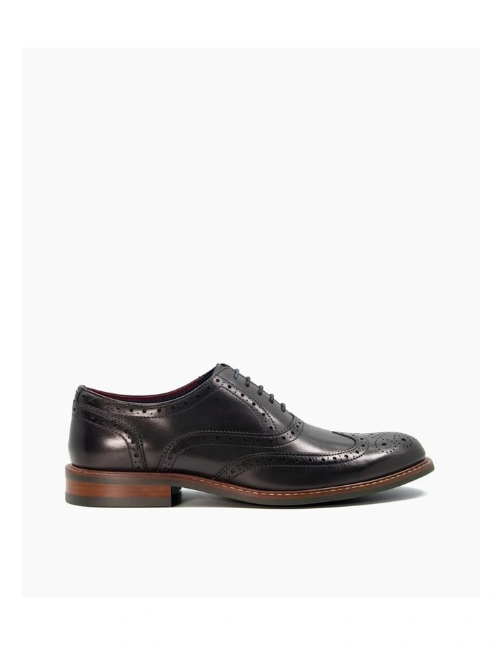 Pollodium Shoe in Black