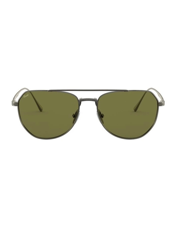 0PO5003ST 1529389004 Sunglasses in Green
