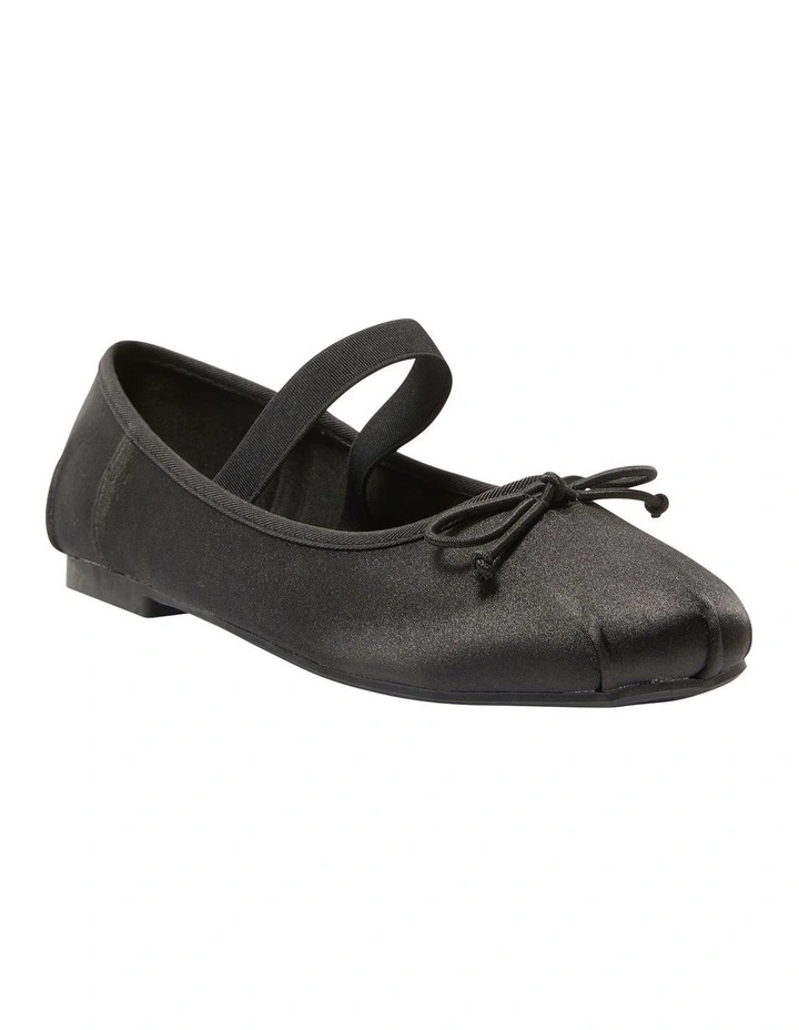 Rose Flat Shoes in Black Satin