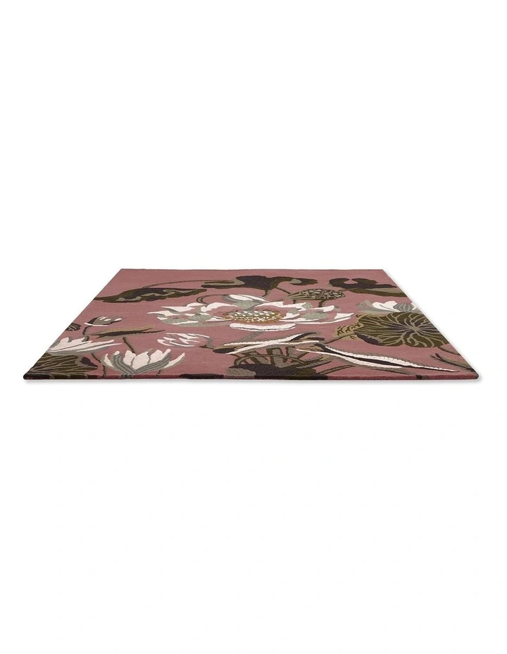 Waterlily Rug 038602 in Dusty Rose