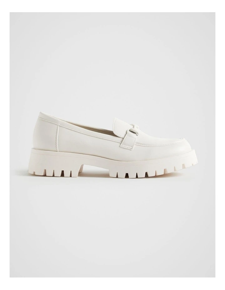 Platform Loafer in Creme