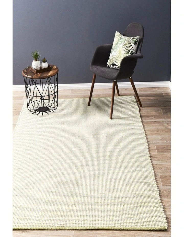 Loft Stunning Wool Rug in Pistachio