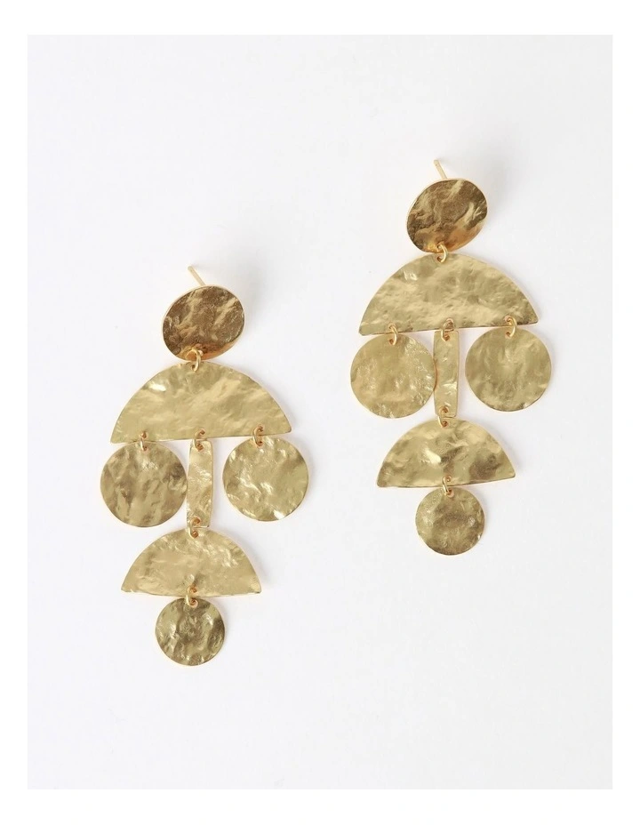 Tiered Earring in Gold