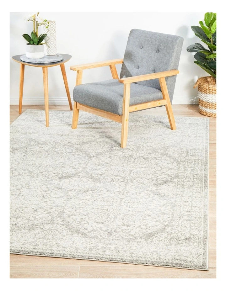 Mirage Gwyneth Stunning Transitional Rug in Silver
