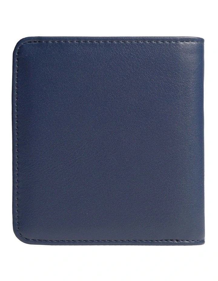 Freo Airtag Wallet in Blue