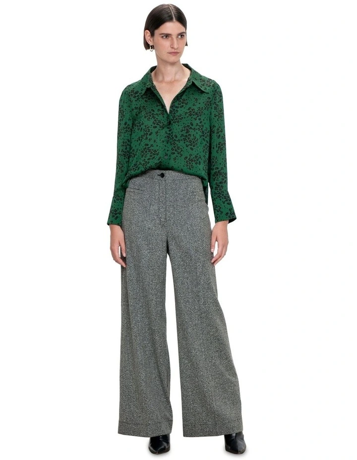 Animal Crinkle Slimline Shirt in Deep Green