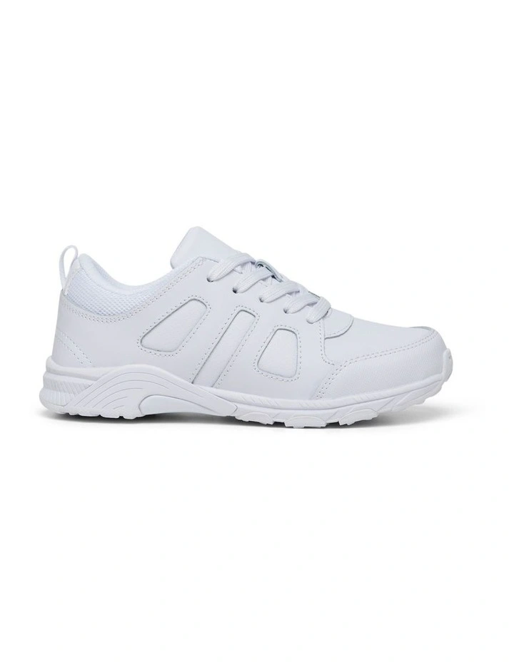 Noisy School Shoes in White