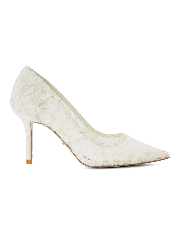 Adoring Bridal Pump in Ivory