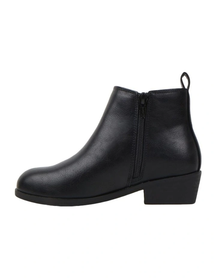 Lucia Boots in Black