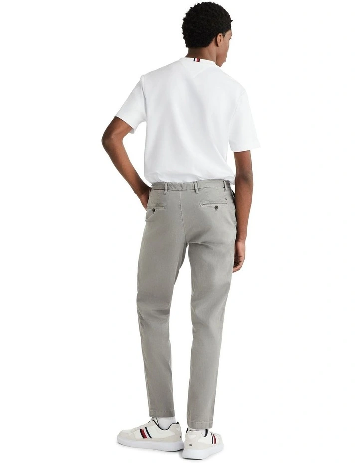 Chelsea Chinolino Pant in Grey