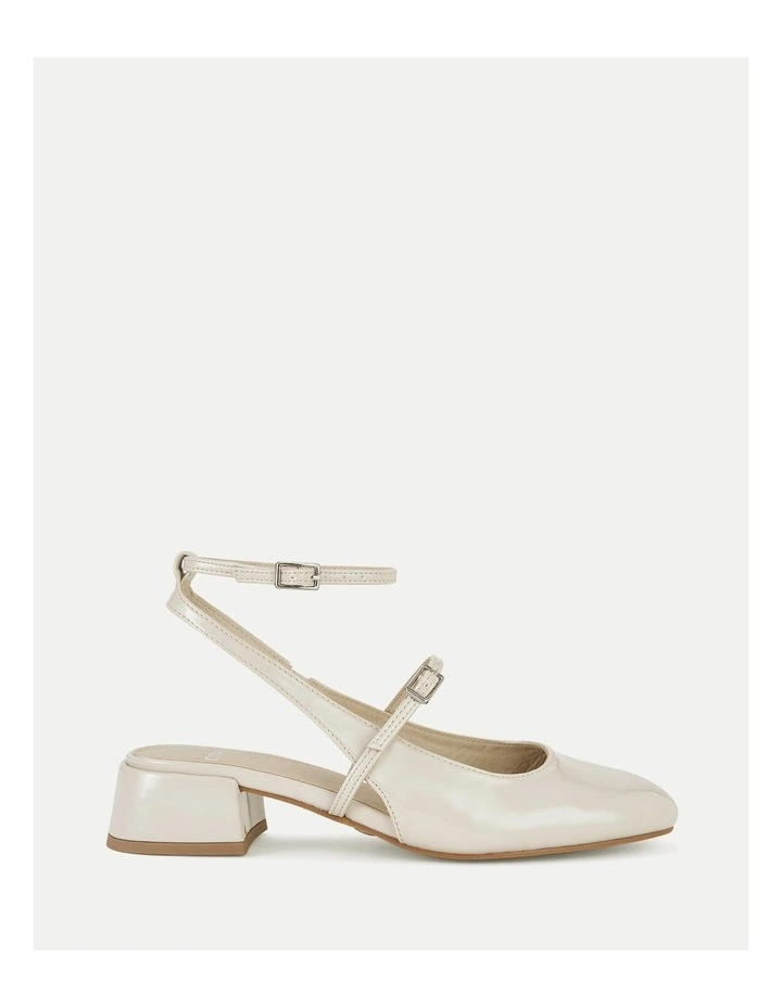 Charming Slingbacks in Cream Patent